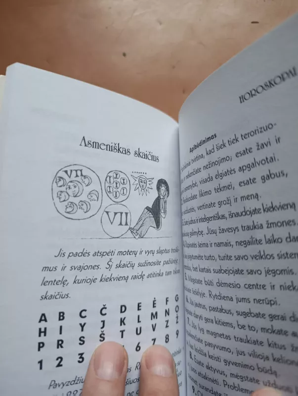 Kai žemę švelniai gaubia Kalėdų paslaptis. Būrimai, horoskopai, įvairenybės - Nora Jazbutytė, Irena  Aleksaitė, knyga 5