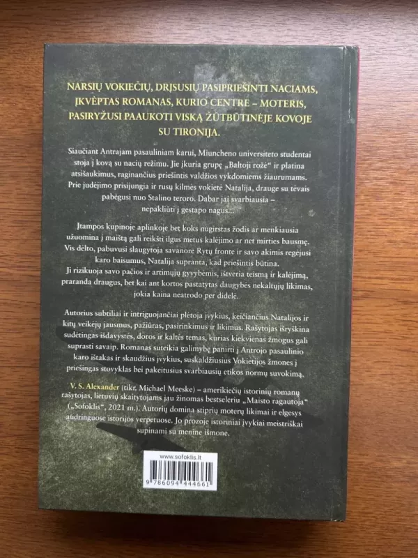 Išdavikė - V.S. Alexander, knyga 3