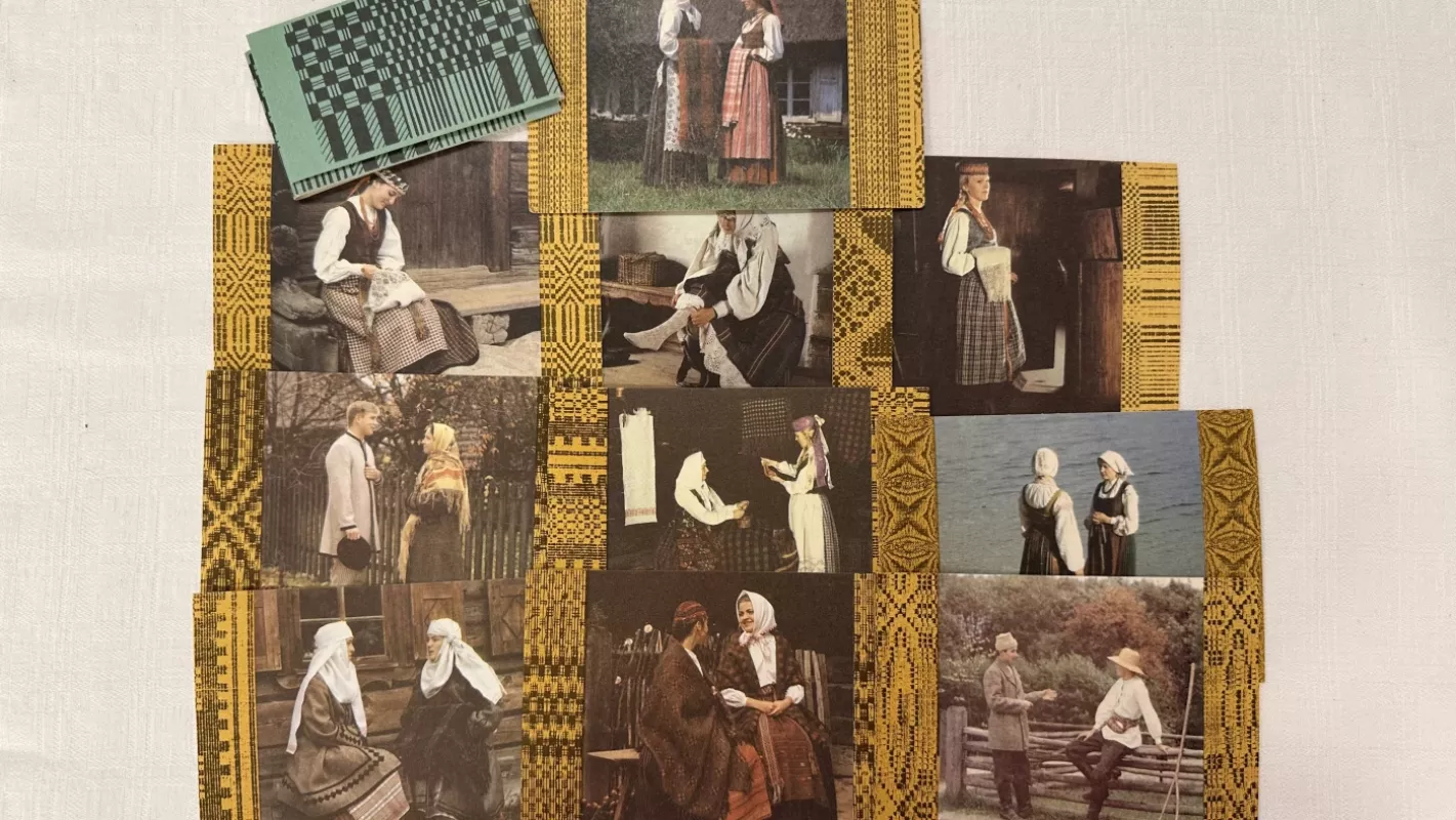 Lietuvių tautiniai drabužiai - R. Paknys, knyga 4