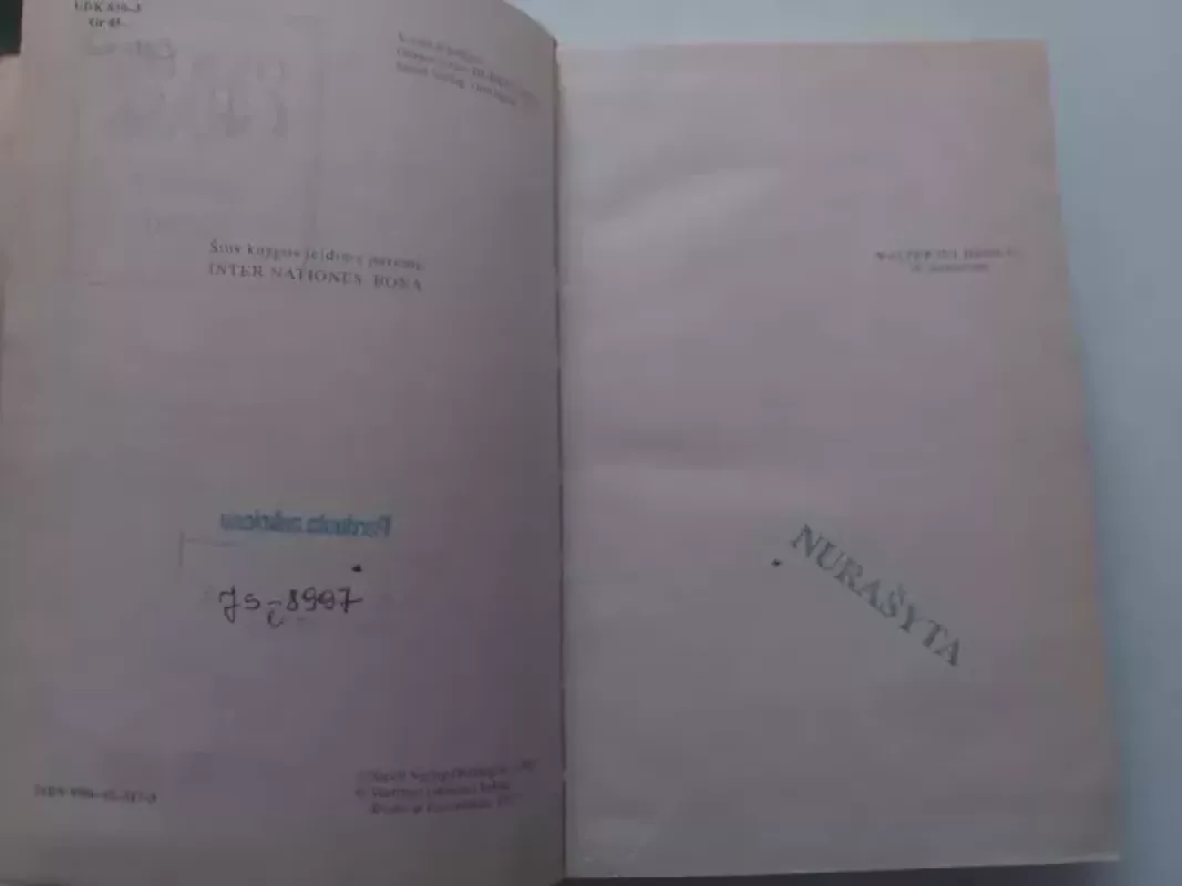 Šuniški metai: romanas - Gunter Grass, knyga 4