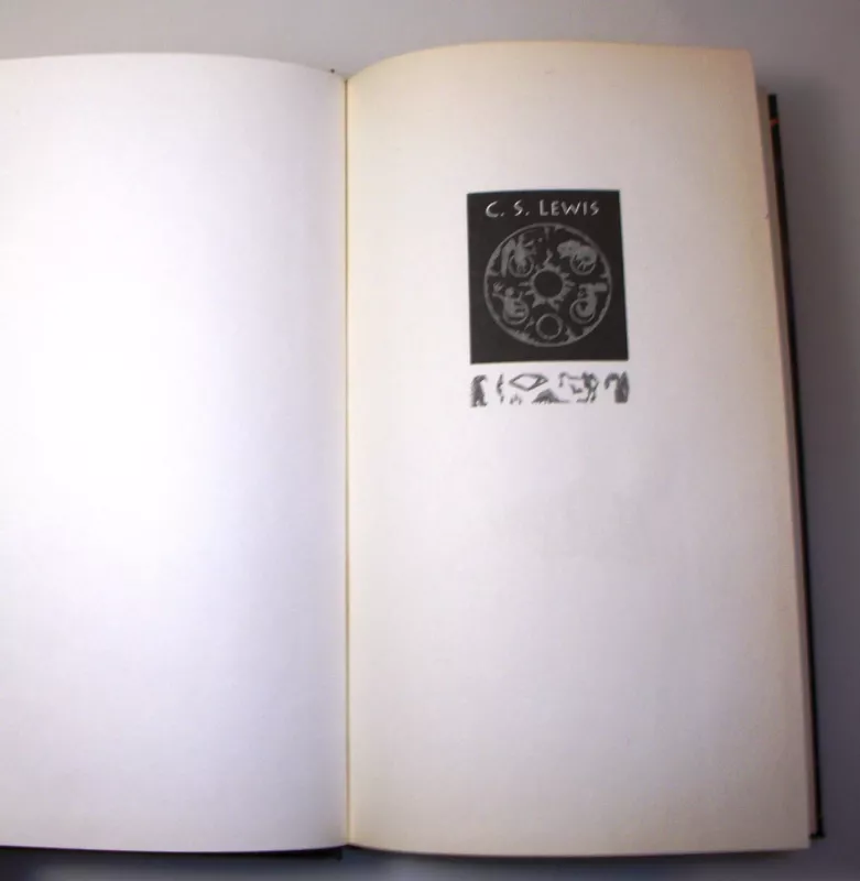 Toli nuo tylinčios planetos - C. S. Lewis, knyga 6