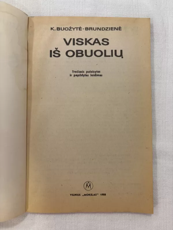 Viskas iš obuolių - K. Buožytė-Brundzienė, knyga 3