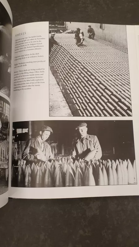 BRITAIN AT WAR Unseen archives - Mauren Hill, knyga 4