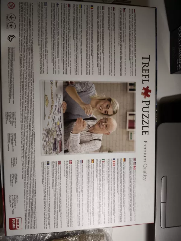 Trefl puzzle 500 - , stalo žaidimas 3