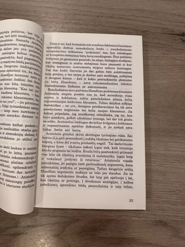 Aristotelis - J. L. Ackrill, knyga 4