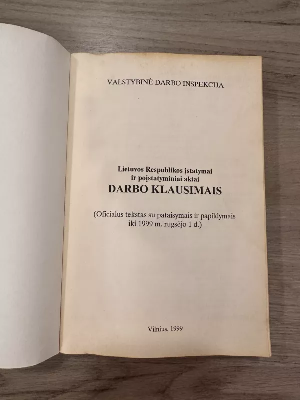 LR įstatymai ir poįstatyminiai aktai darbo klausimais - Autorių Kolektyvas, knyga 3