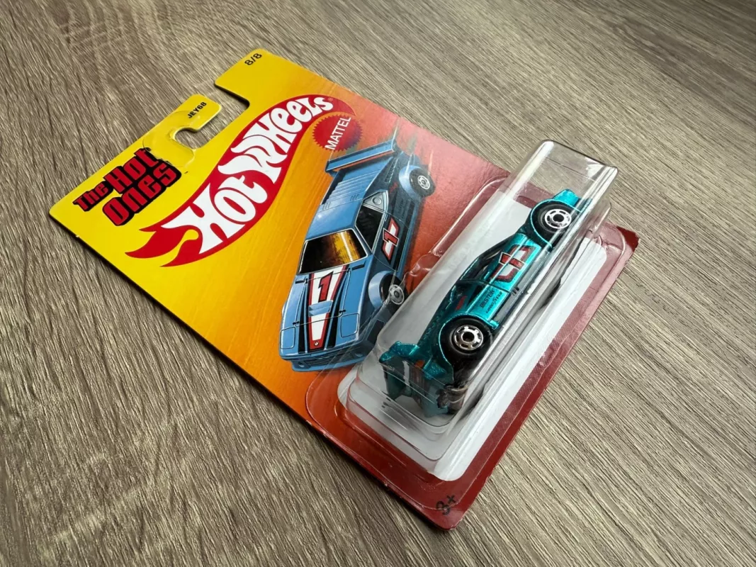 BMW M1 Procar Hot Wheels The Hot Ones - , namai ir interjeras 3