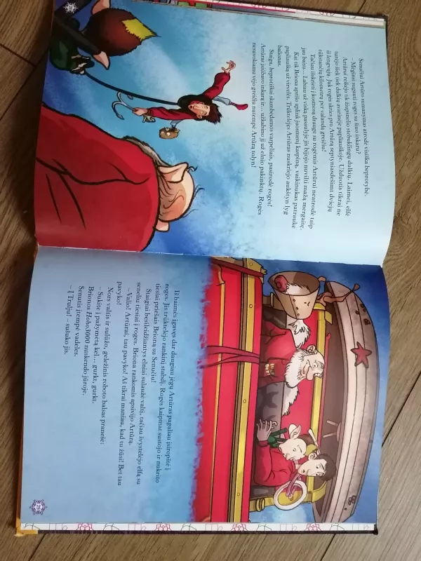 Kalėdų Senelio Slaptoji tarnyba. Filmo knyga - Autorių Kolektyvas, knyga 4