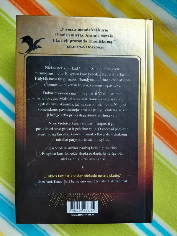 Ketvirtas sparnas, Geležinė liepsna - Rebecca Yarros, knyga 6