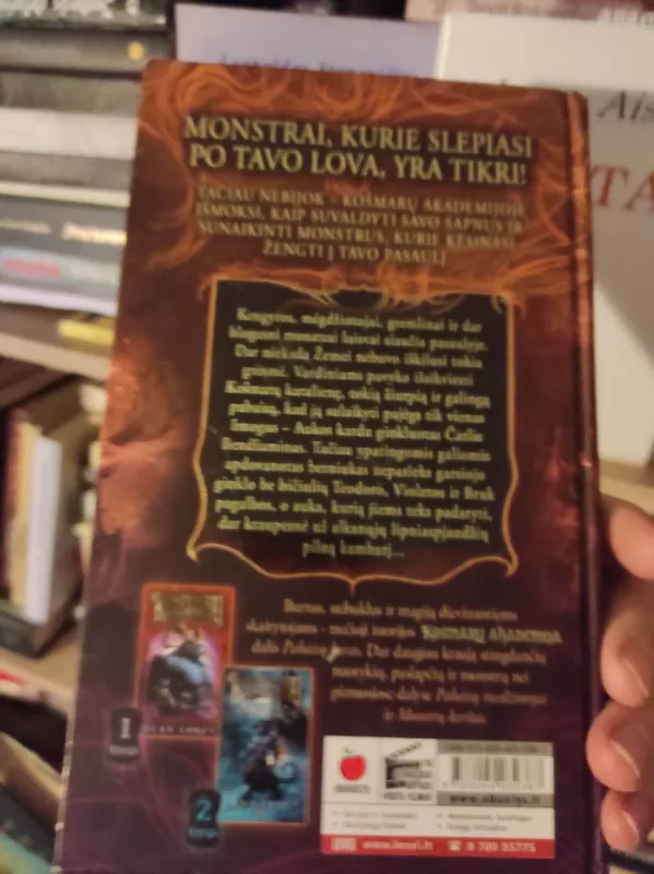 Košmarų akademija. Pabaisų medžiotojai - Dean Lorey, knyga 3