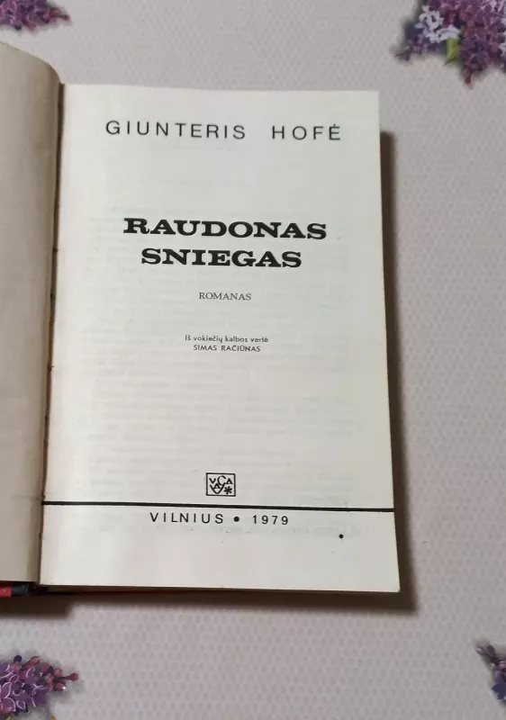 Raudonas sniegas - Giunteris Hofė, knyga 3