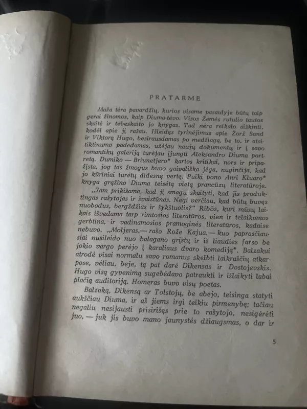 Trys Diuma - Andre Morua, knyga 6