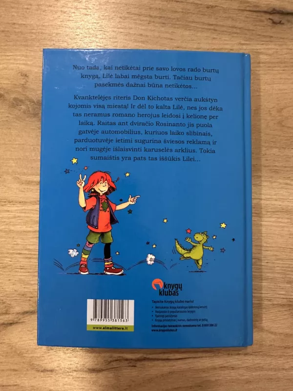 Ragana Lilė ir keliaujantis per laiką riteris - knister, knyga 5