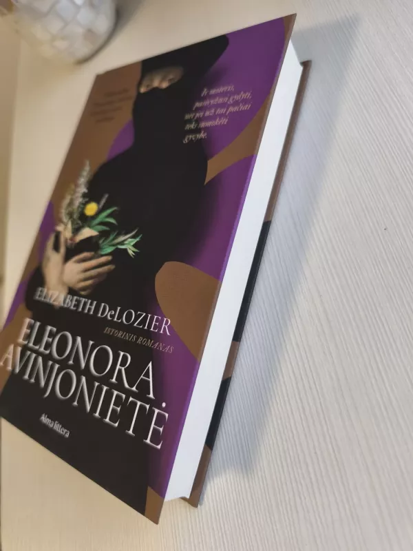 Eleonora Avinjonietė - Elizabeth DeLozier, knyga 4