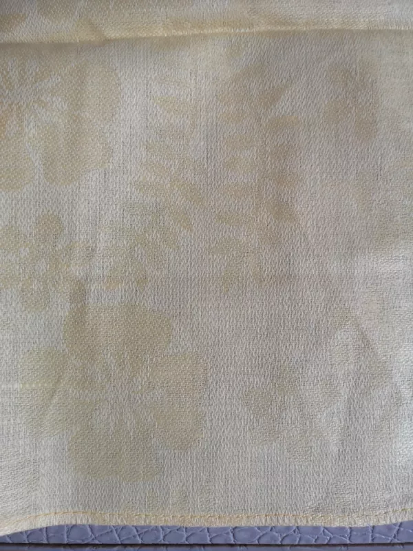 Naujos geltonos medžiaginės servetėlės su gėlių motyvais. 34x34cm. 6vnt.,kaina už visas. Sudėties nepamenu. - , namai ir interjeras 4