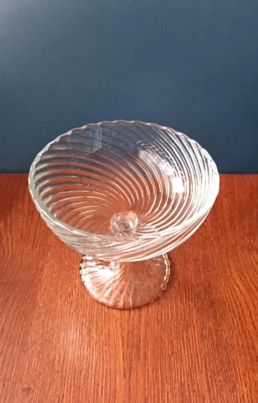 Vaza ant kojelės, aukštis 17,5cm - , namai ir interjeras 3