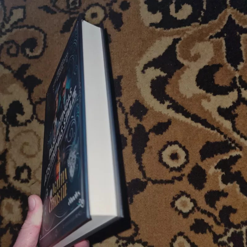 Paslaptingas atsitikimas Stailze - Agatha Christie, knyga 4