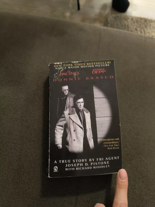 Donnie Brasco - Joseph D Pistone, knyga 2