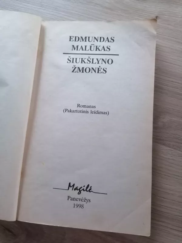 Šiukšlyno žmonės - Edmundas Malūkas, knyga 4