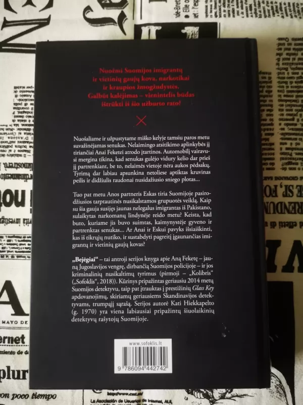 Kolibris. Bejėgiai. Klajūnai - Kati Hiekkapelto, knyga 5