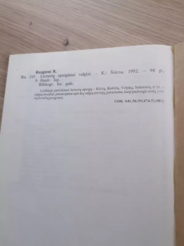 Lietuvių apeiginiai valgiai - R. Ruzgienė, ir kiti , knyga 6