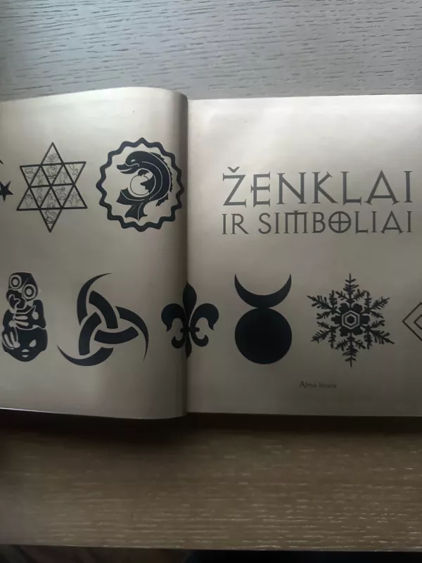 Ženklai ir simboliai. Išsamus, gausiai iliustruotas reikšmių vadovas - Autorių Kolektyvas, knyga 5