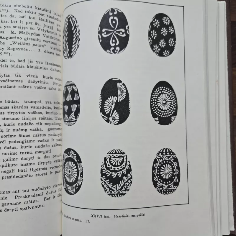 Lietuvių liaudies menas ir jo meninių formų plėtojimosi pagrindai. - Paulius Galaunė, knyga 4