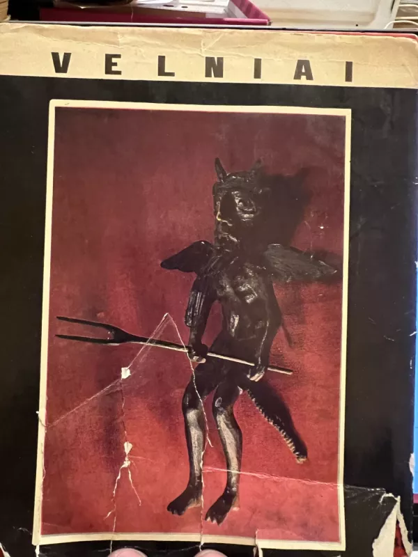 Velniai  Dailininko Antano Žmuidzinavičiaus kolekcija - Pranas Porutis, knyga 3