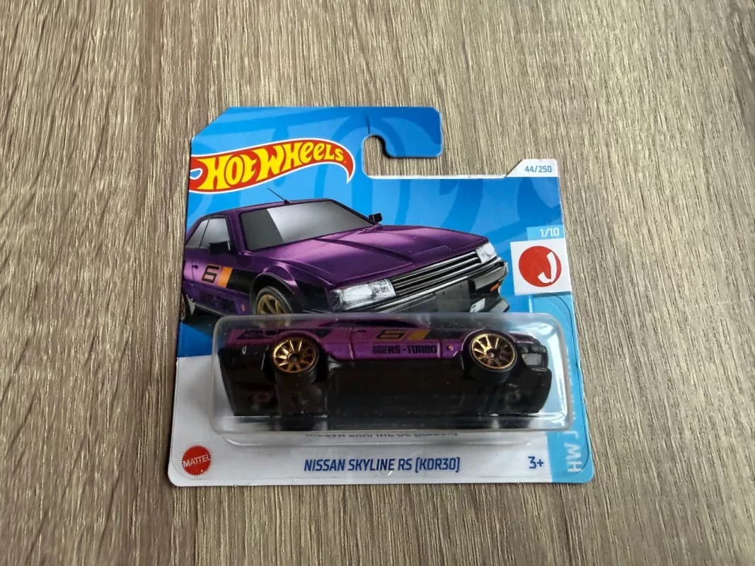 Nissan Skyline RS KDR30 Hot Wheels - , namai ir interjeras 2