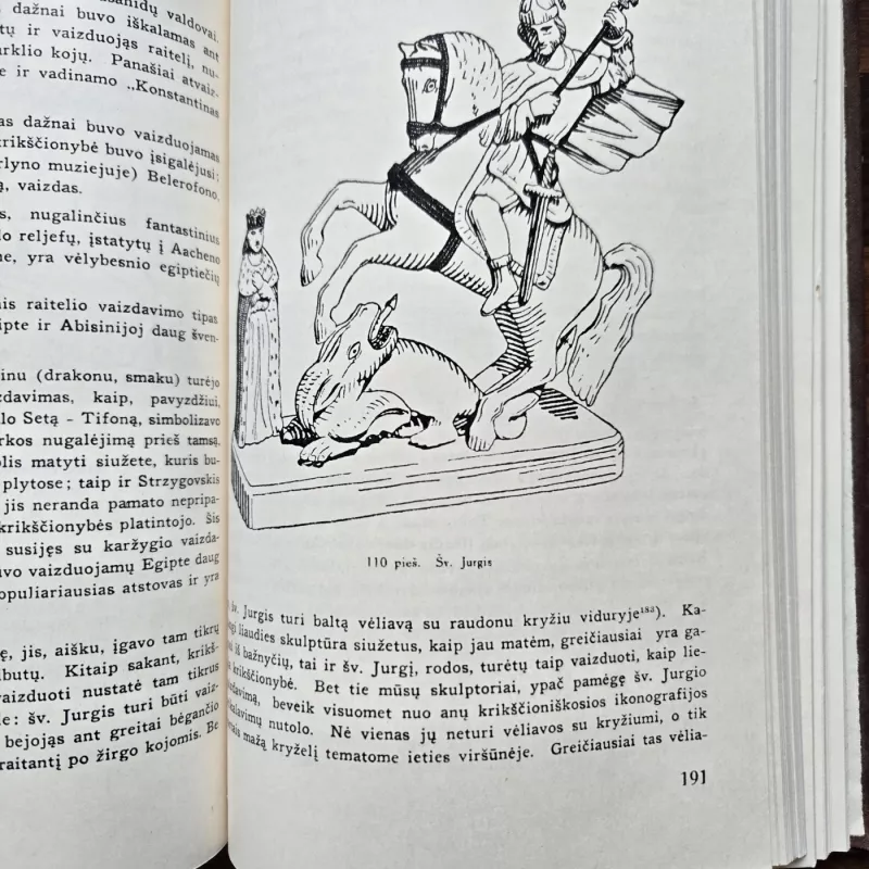 Lietuvių liaudies menas ir jo meninių formų plėtojimosi pagrindai. - Paulius Galaunė, knyga 5