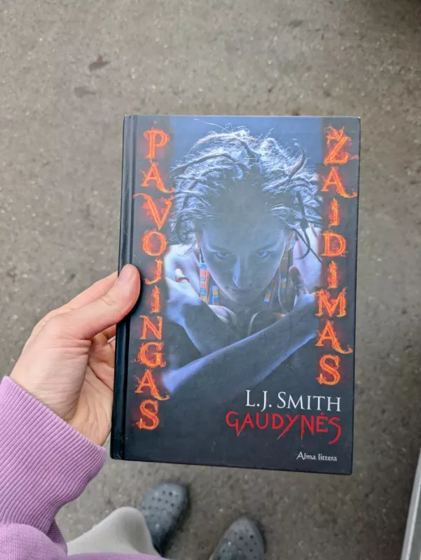 Pavojingas žaidimas. Gaudynės - L. J. Smith, knyga 2