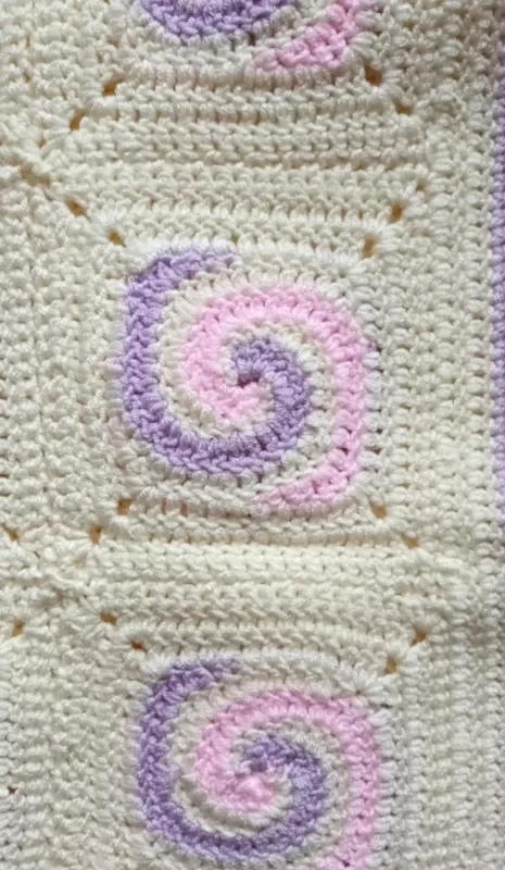 Rankų darbo nertas vaikiškas užklotukas, 115x88cm - , namai ir interjeras 4