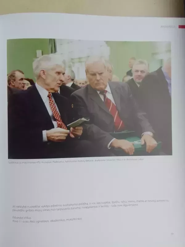 Dr. Bronislovas Lubys. Prabėgančios akimirkos - Antanas Andrijauskas, knyga 4