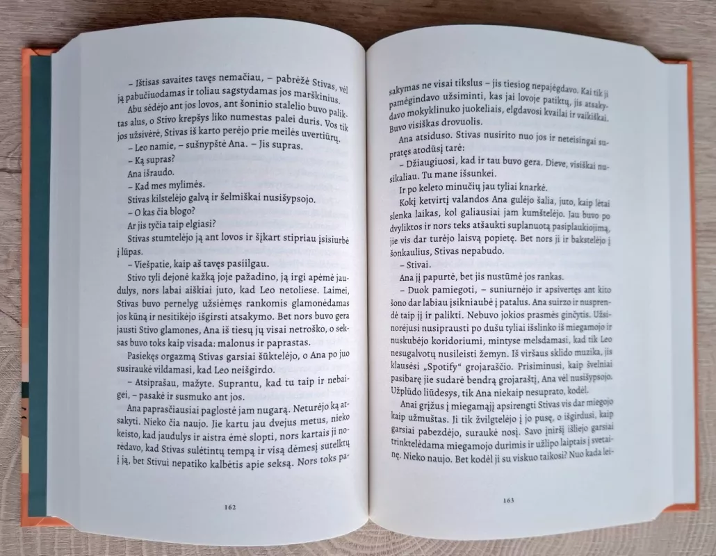 Iki pasimatymo Prahoje - Julie Caplin, knyga 6