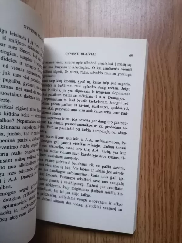 Gyventi blaiviai: kai kurie blaivios gyvensenos metodai, naudojami A.A. narių - Autorių Kolektyvas, knyga 3