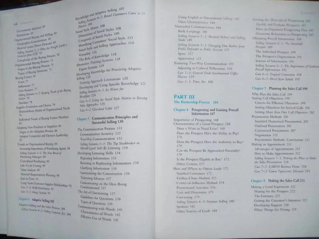 Selling: Building Partnerships - Stephen Castleberry, John Tanner, knyga 3