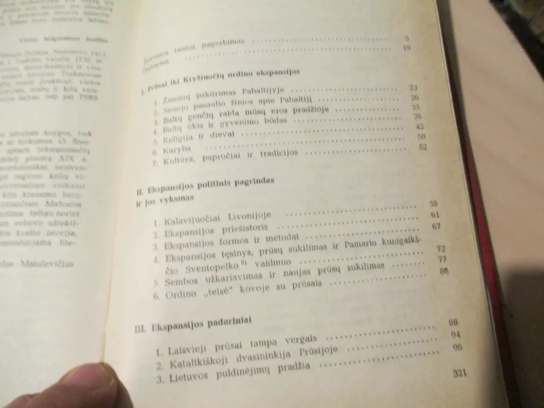 Prūsai - O. Šneidereitas, knyga 4