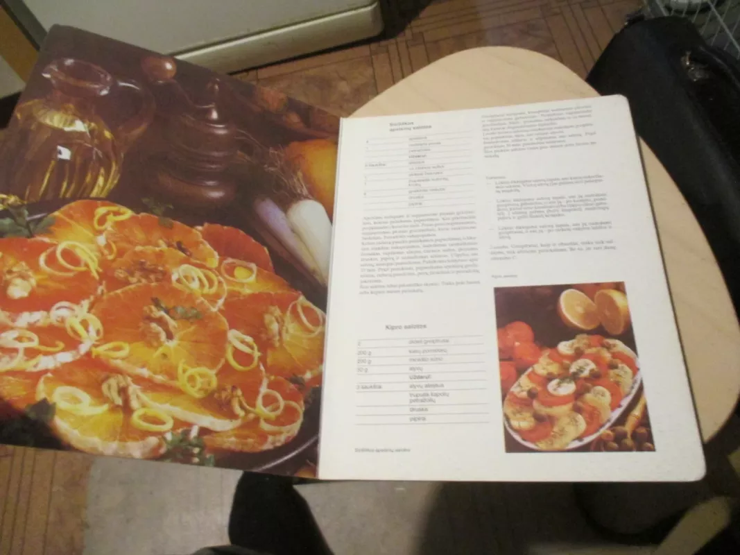 Salotos su vaisiais - Autorių Kolektyvas, knyga 6