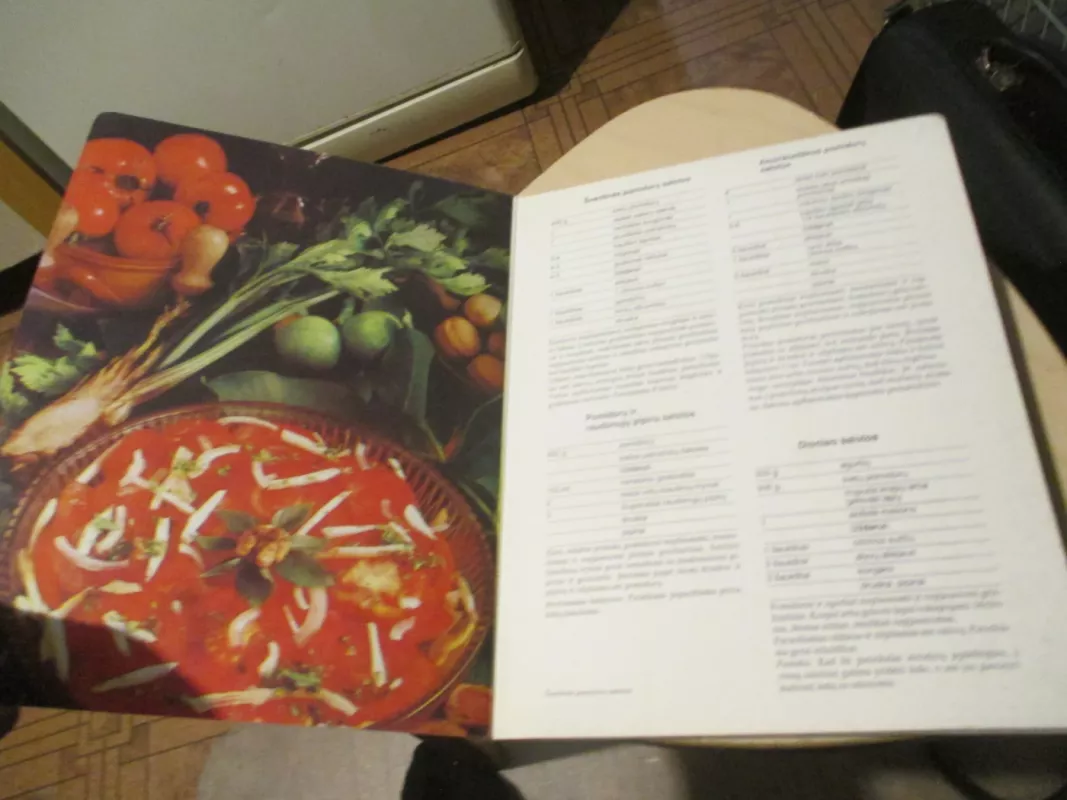 Daržovių salotos - Autorių Kolektyvas, knyga 6