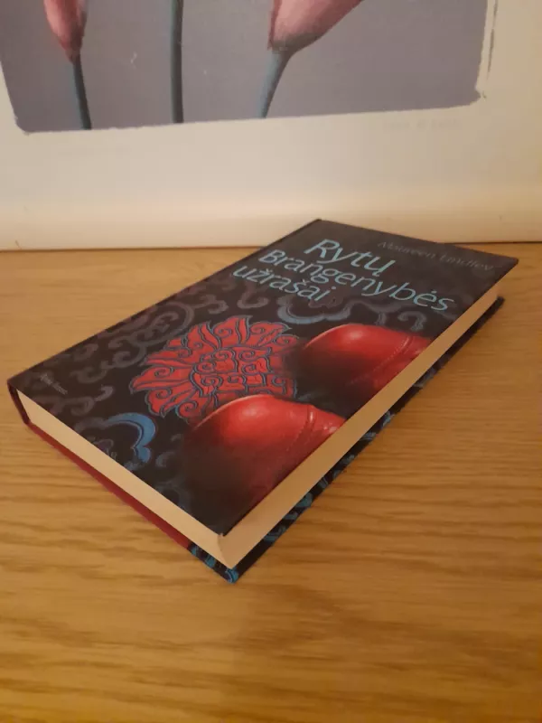 Rytų Brangenybės užrašai - Maureen Lindley, knyga 3