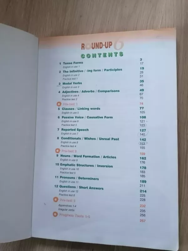 Round Up 6 - Virginia Evans, Jenny  Dooley, knyga 3