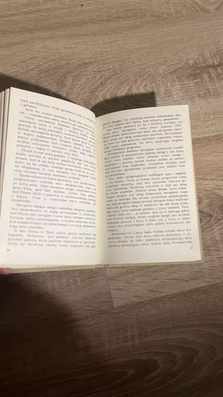 Tylos pasaulyje - Ž.I. Kusto, F.  Diuma, knyga 4