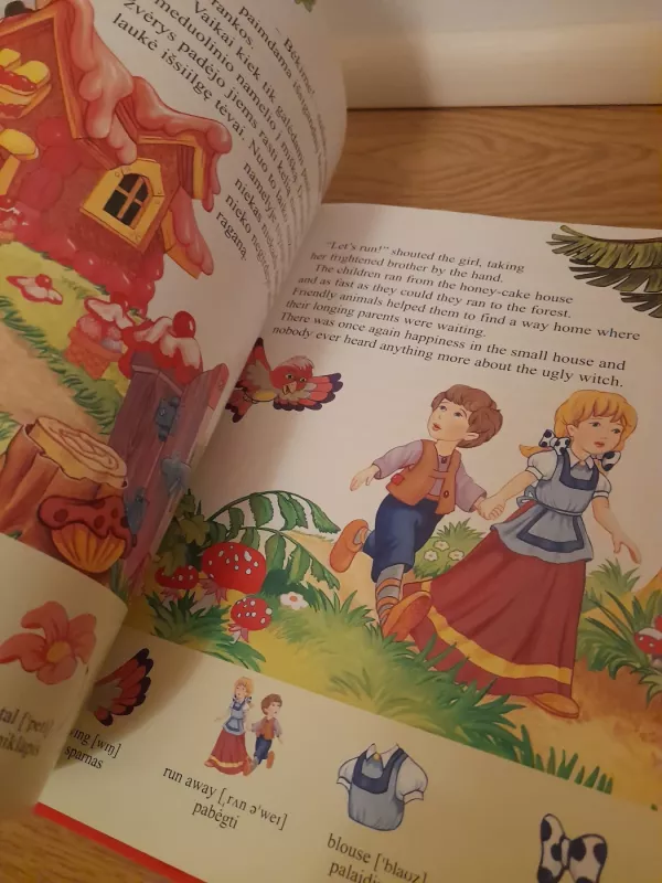 Pasaulio pasakos lietuviškai ir angliškai - Autotių kolektyvas, knyga 6