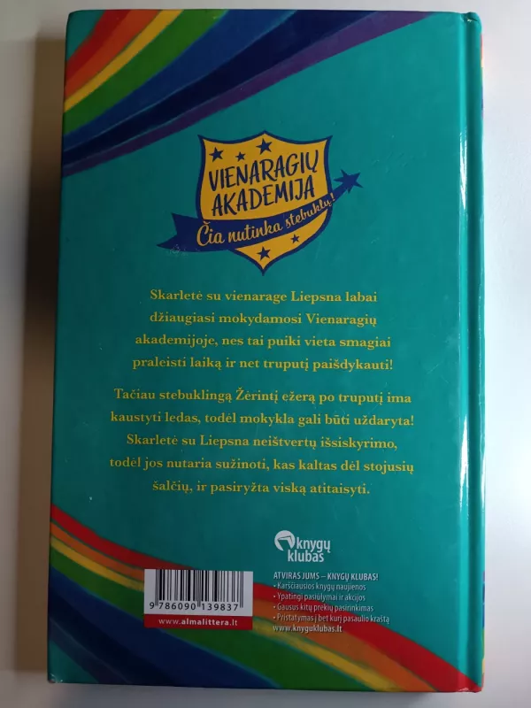 Skarletė ir Liepsna - Julie Sykes, knyga 3