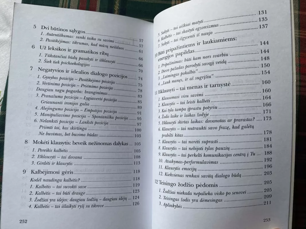 Nuo žodžių į dialogą. Psichologiniai asmenų tarpusavio komunikacijos aspektai - Giuseppe Colombero, knyga 4