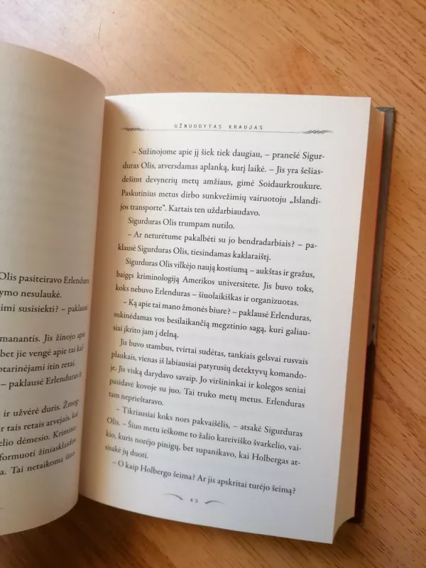 Užnuodytas kraujas - Arnaldur Indridason, knyga 5