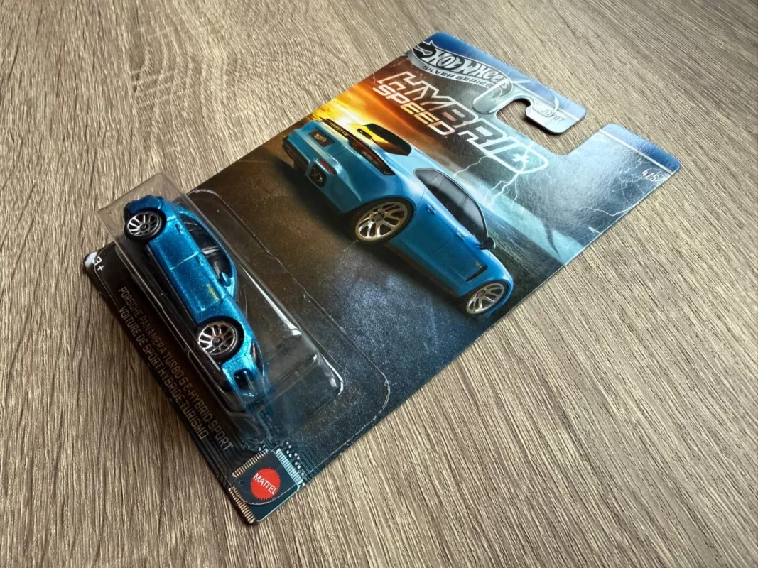Porsche Panamera Turbo S E-Hybrid Sport Turismo Hot Wheels - , namai ir interjeras 4