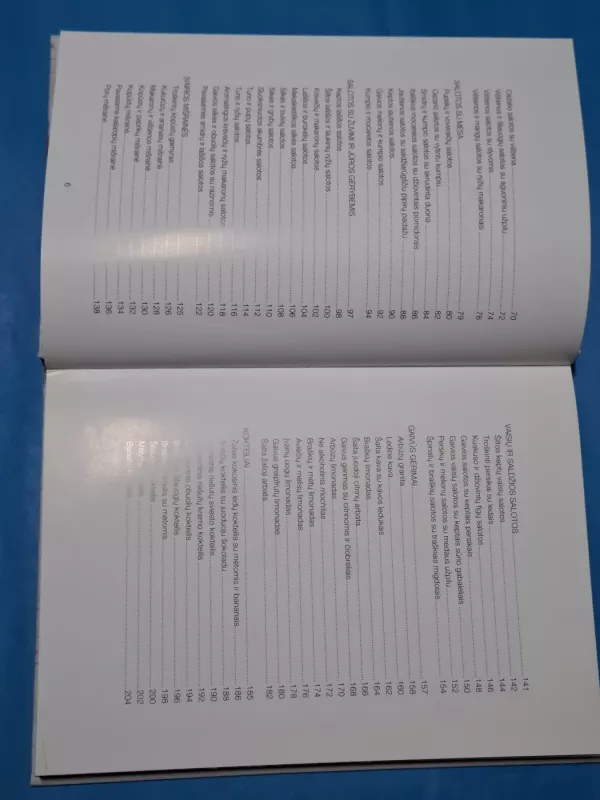 Salotos ir gaivinantys gėrimai - Autorių kolektyas, knyga 4