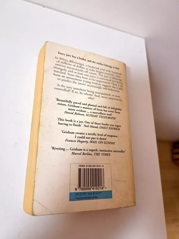 The Runaway Jury - John Grisham, knyga 3