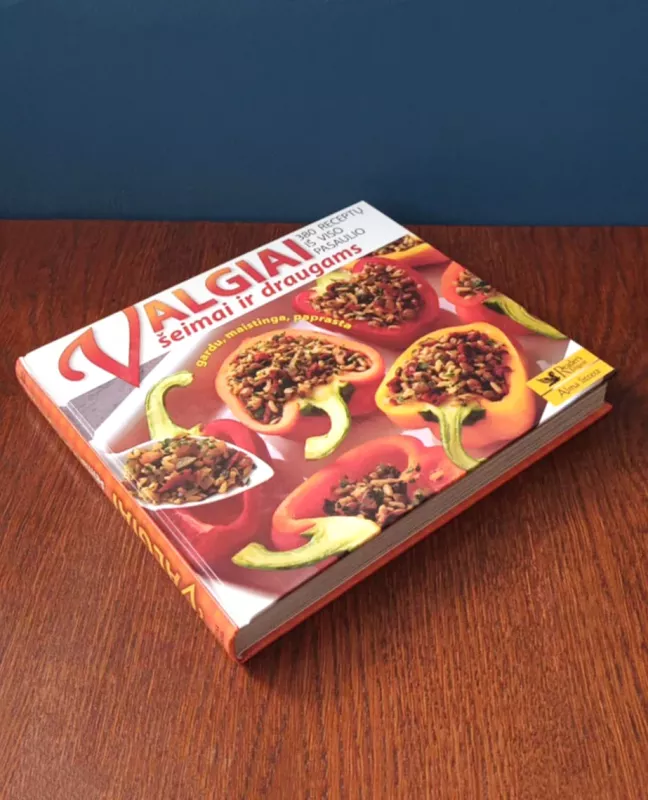 Valgiai šeimai ir draugams - Jungtinis autorių kolektyvas, knyga 3